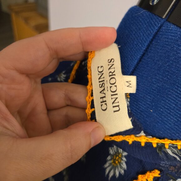 Chasing Unicorns A New Day For Love Silk Blouse - Daisy, M, NWOT - Picture 8 of 8